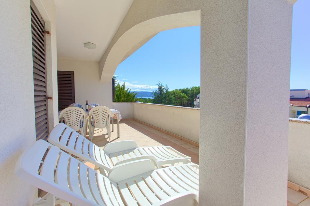 Apartments Vlatko Krk Town Dış mekan fotoğraf