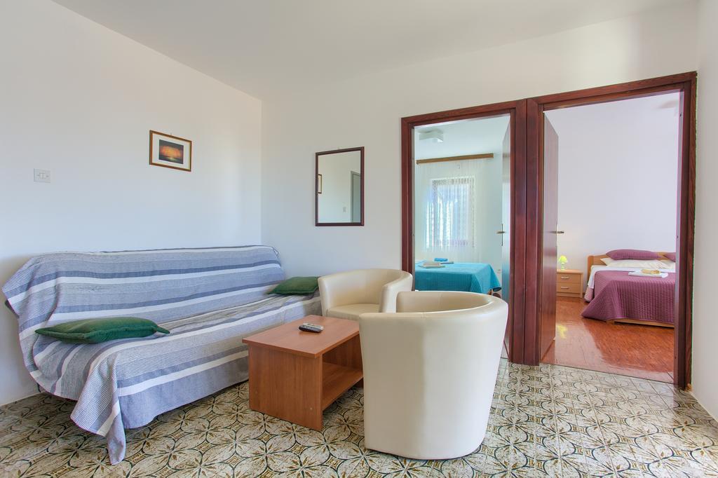 Apartments Vlatko Krk Town Dış mekan fotoğraf