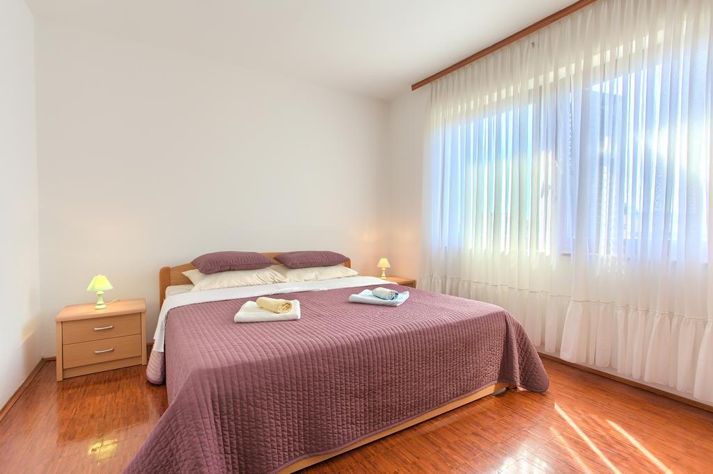 Apartments Vlatko Krk Town Dış mekan fotoğraf