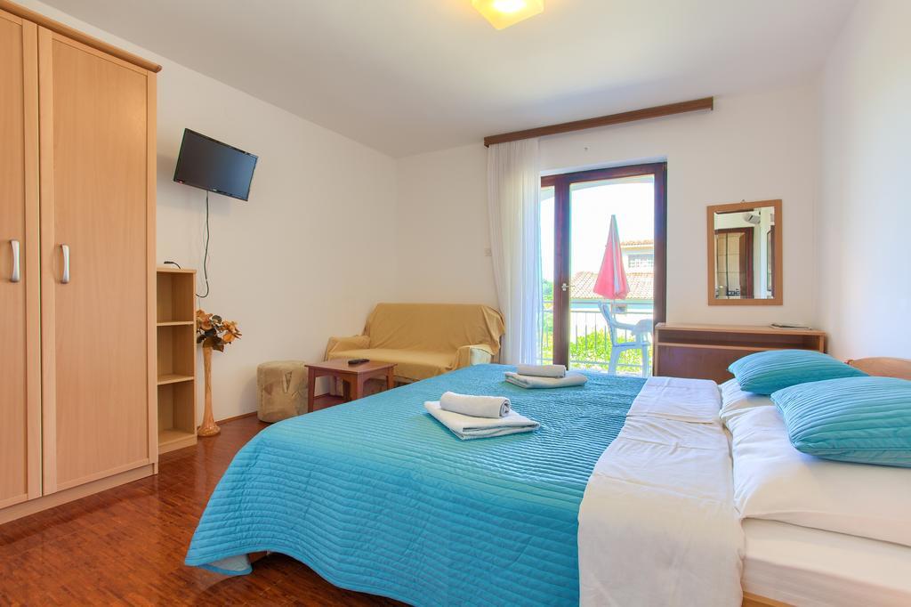 Apartments Vlatko Krk Town Dış mekan fotoğraf