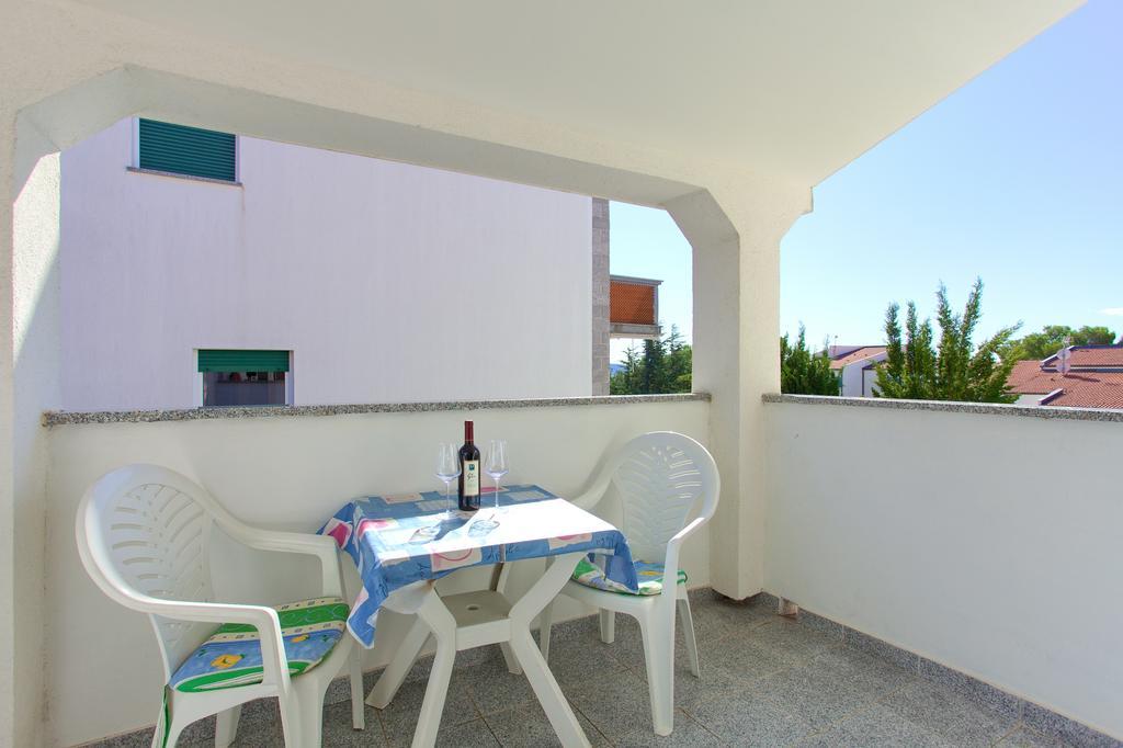 Apartments Vlatko Krk Town Dış mekan fotoğraf
