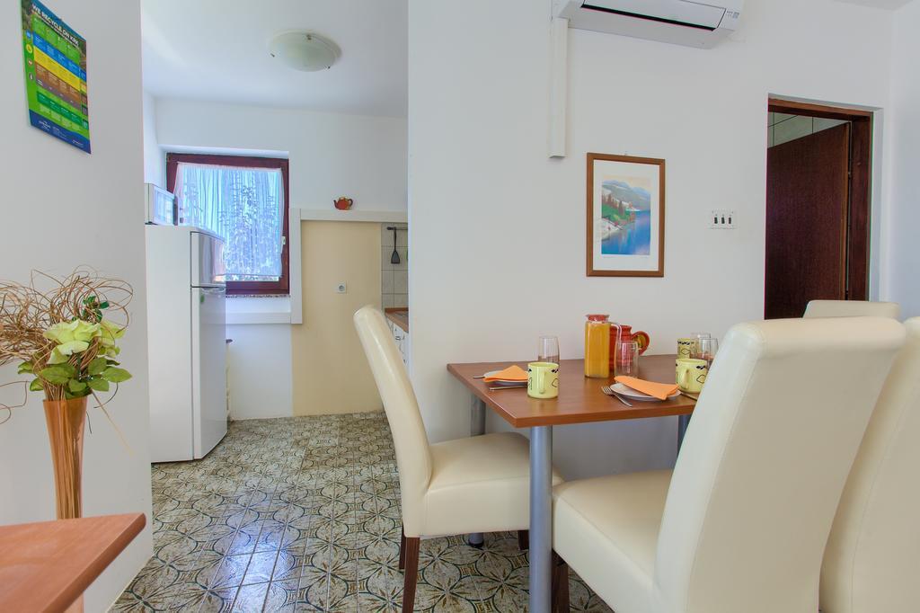 Apartments Vlatko Krk Town Dış mekan fotoğraf