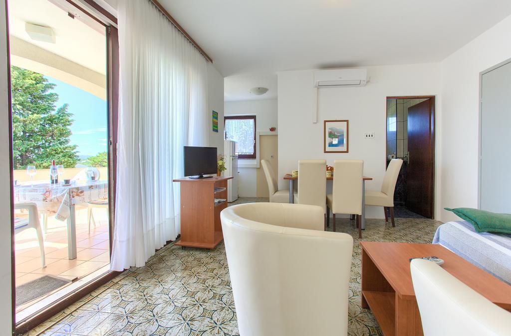 Apartments Vlatko Krk Town Dış mekan fotoğraf